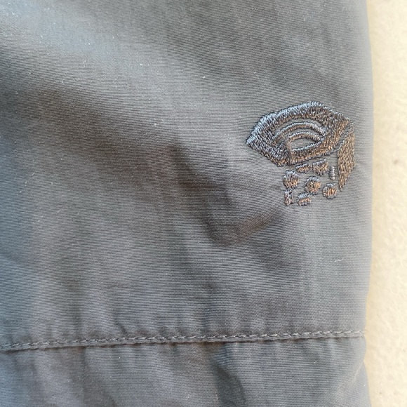 Mountain Hardwear Women’s‎ Hiking Pants Size 12/44 Nylon Outdoor Lightweight - Picture 10 of 12